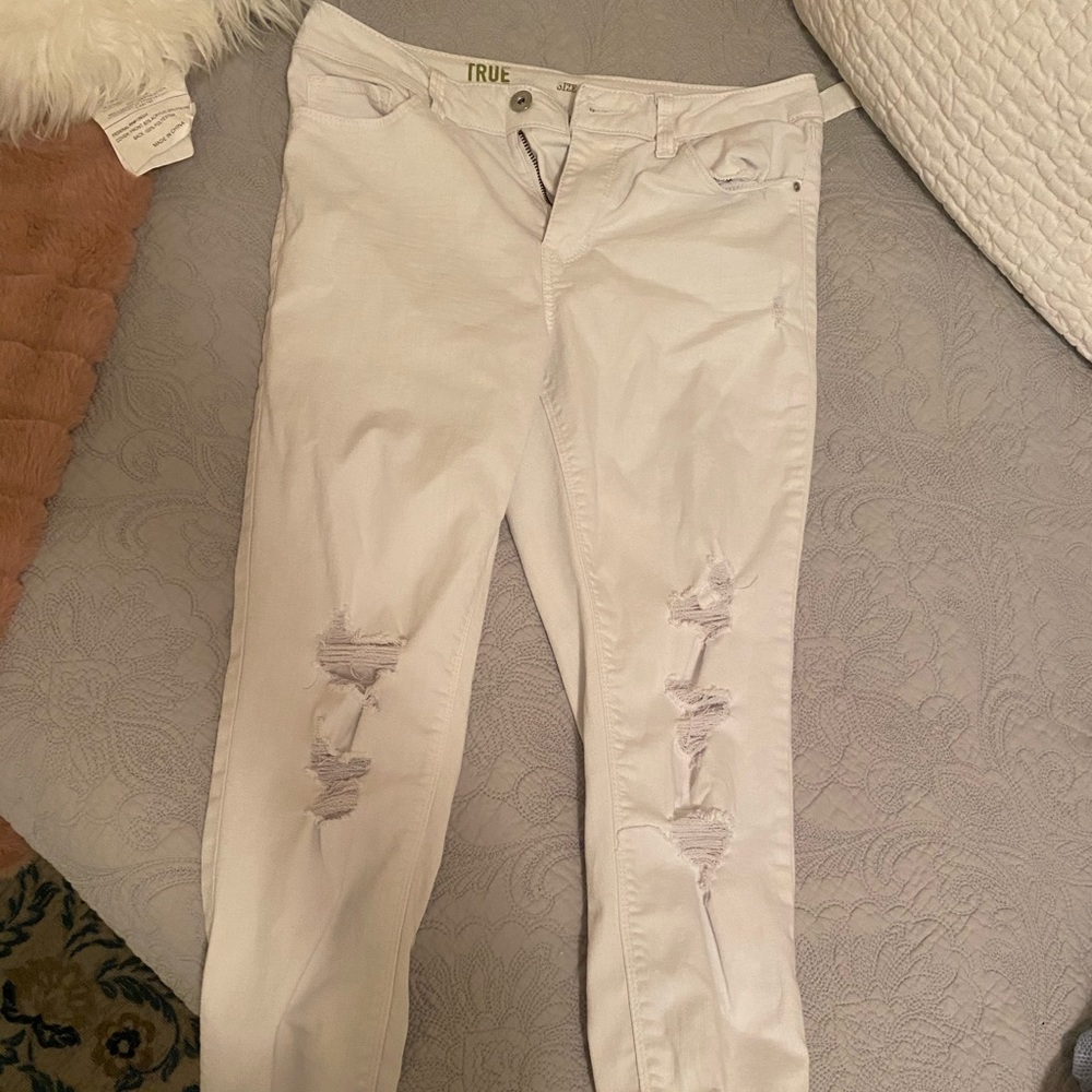True craft white skinny jeans